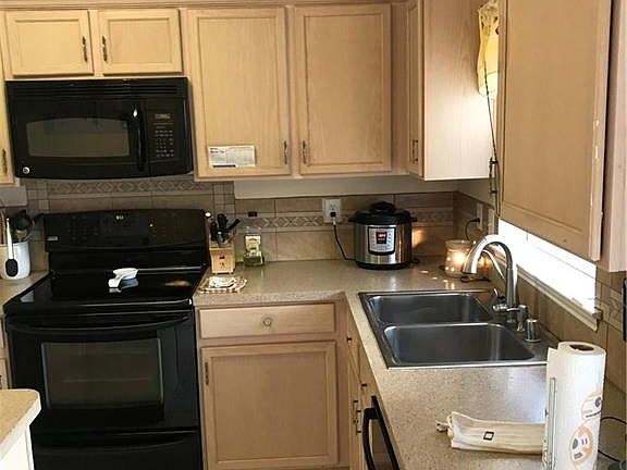 2nd image of 205 Trenton Dr