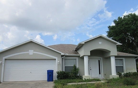 2nd image of 946 18th Pl SW