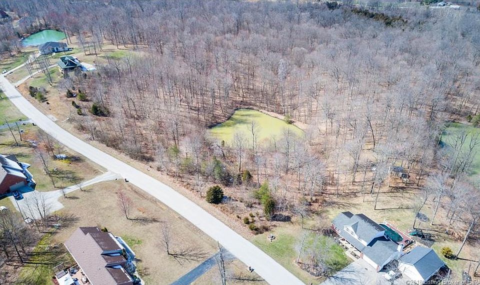 1st image of Emerald Lake Dr