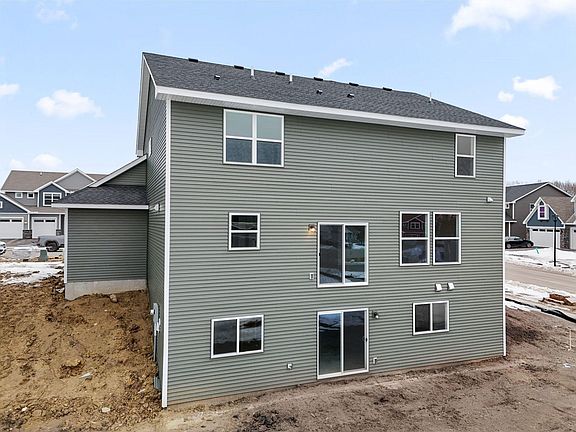 2nd image of 1930 Tamarack Rd