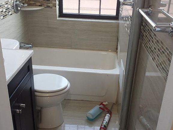 2nd image of 121 Jefferson Ave
