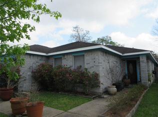 4030 Cary Creek Dr, Baytown, TX 77521