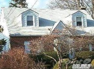 1438 Noel Ave, Hewlett, NY 11557