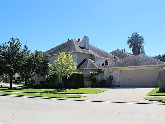 4th image of 1214 Cambridge Ct