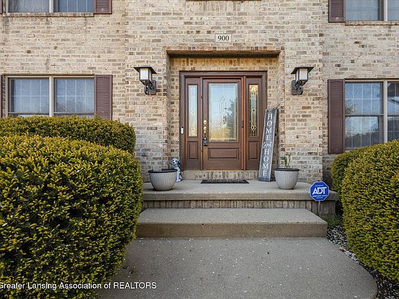 4th image of 900 Oneida Woods Trl