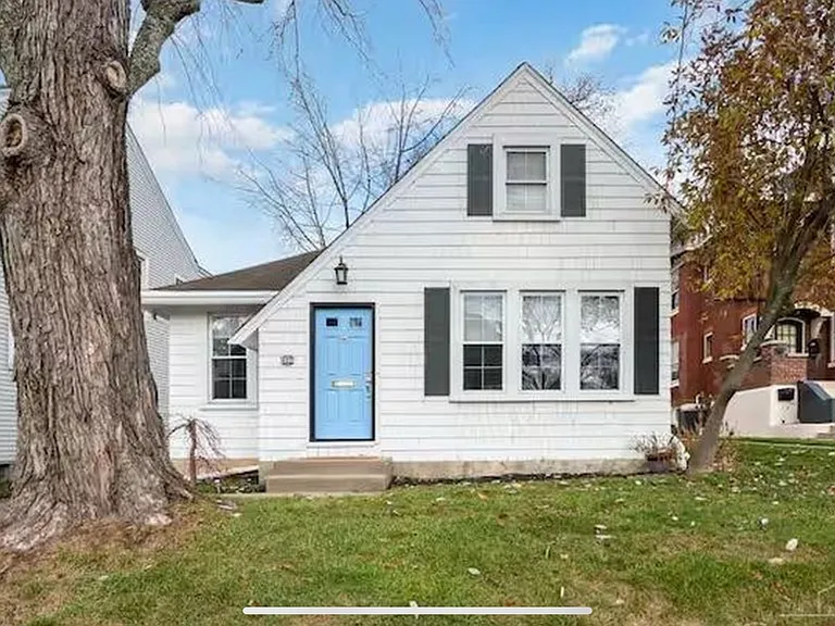 2846 Observatory Ave — Photo 1