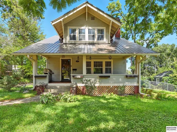 4928 Bedford Ave, Omaha, NE 68104