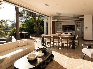 13380 Java Dr, Beverly Hills, CA 90210