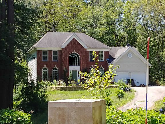 2nd image of 159 Langelier Ln