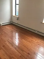 Rented by Alexander Bilu, LREB