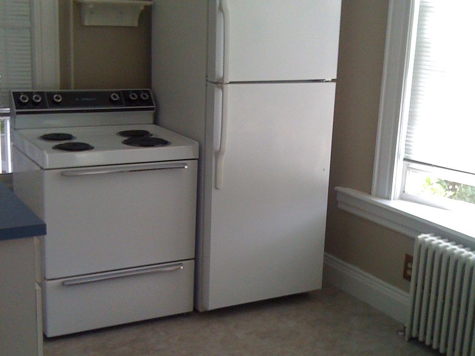 1st image of 258 Highland St APT 1