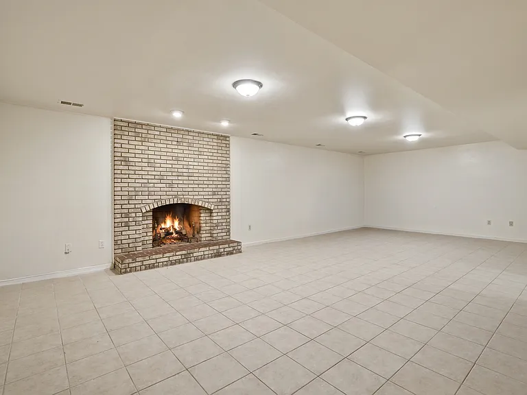 6306 Dunaway Ct — Photo 59