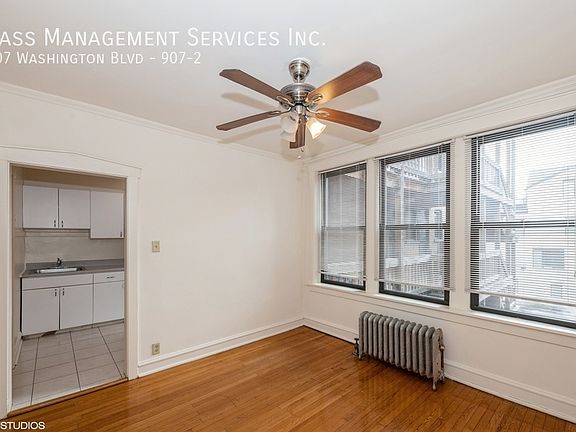 2nd image of 907 Washington Blvd APT 2