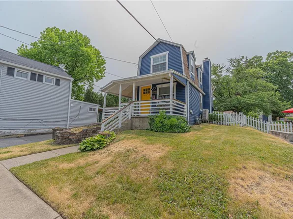 518 Furnace St, Emmaus, PA 18049