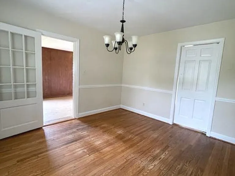 4408 Glenridge St — Photo 21