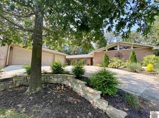 397 Bent Creek Dr, Benton, KY 42025
