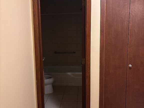 2nd image of 4350 Parklawn Ave APT 103