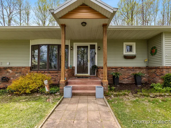 94760 40th St, Decatur, MI 49045