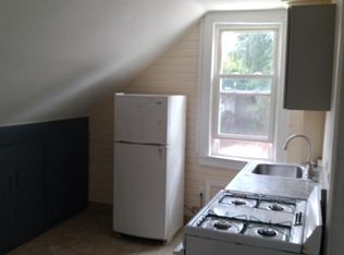 917 W 11th St #2, Erie, PA 16502