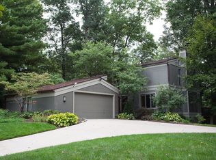 1360 Scenicview Ct, Dayton, OH 45459
