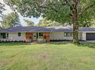 4208 S Columbia Ave, Tulsa, OK 74105