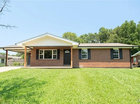 2031 Hillsdale Dr, Poplar Bluff, MO 63901