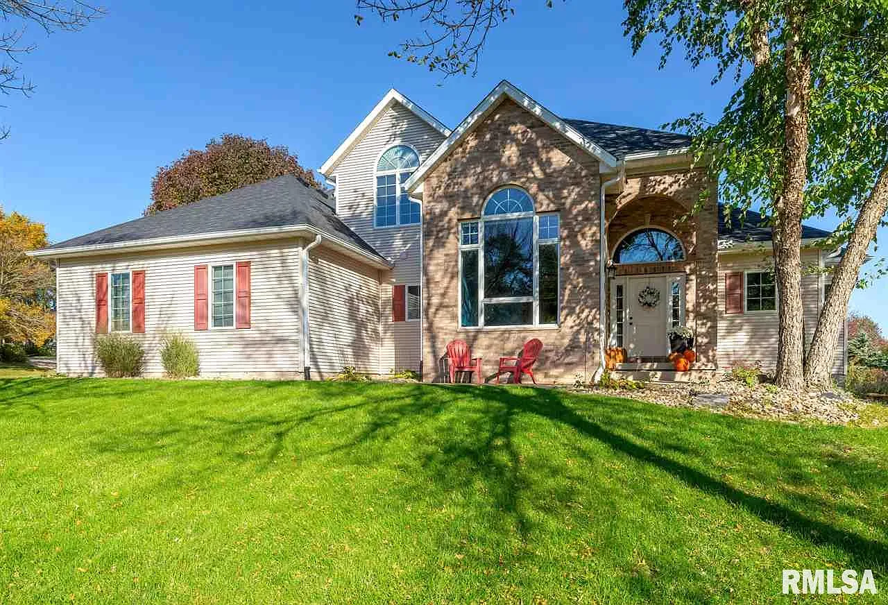 1206 Bridgeview Pl photo 1