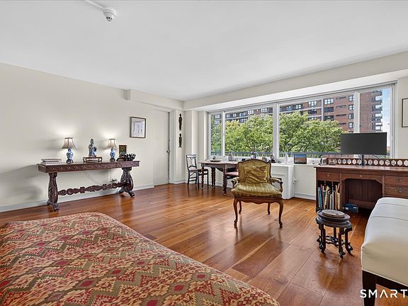 5th image of 100 York Street #7B