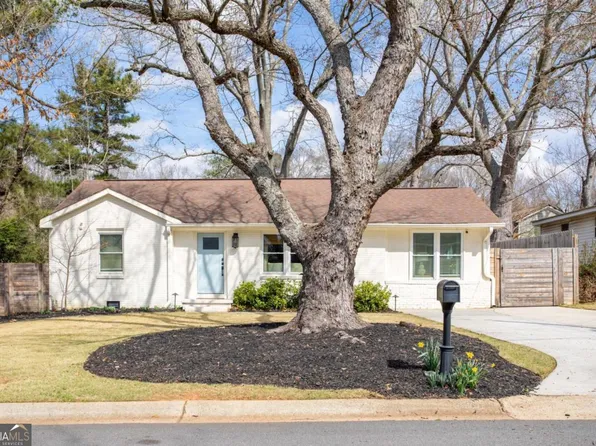 545 Woodale Dr SE, Smyrna, GA 30080