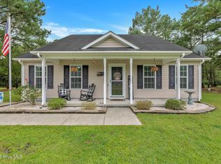 106 Joshua Aaron Trl, Richlands, NC 28574