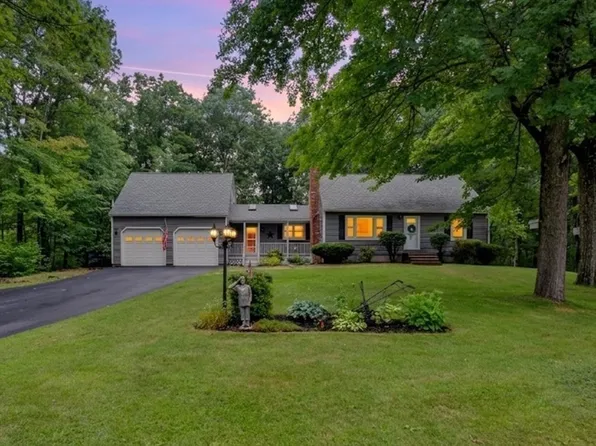 27 Redwood Dr, Princeton, MA 01541