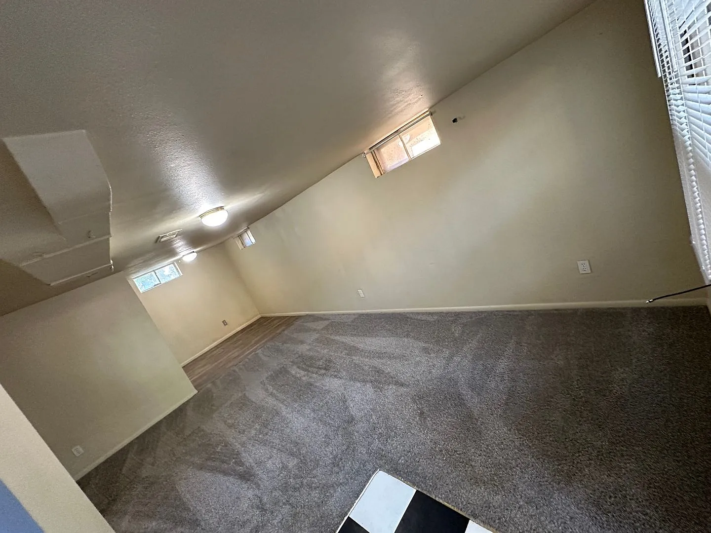 533 22nd Street — Photo 3