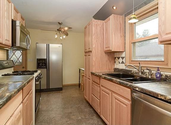 2nd image of 6701 65th Ave N