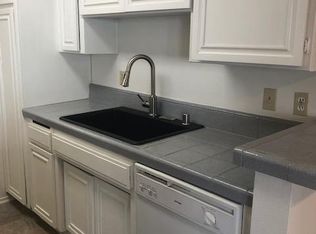 611 E Angeleno Ave APT 201, Burbank, CA 91501