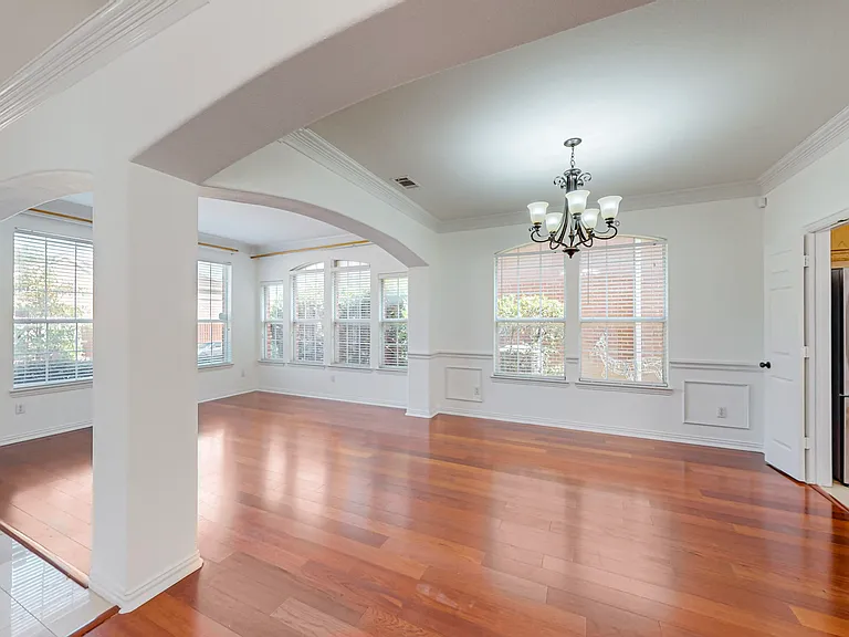 8609A Rugby Dr — Photo 6