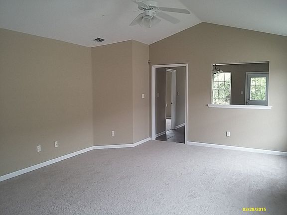 3rd image of 358 Wilson Green Blvd