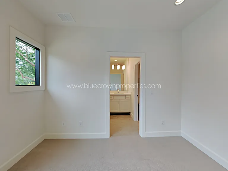 4417 Emerson Ave — Photo 8