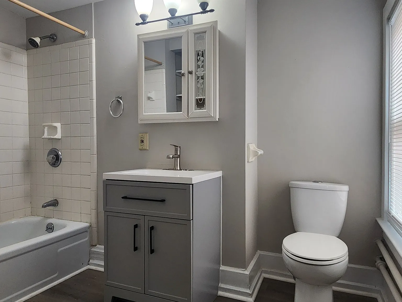 1 bed, 900 sqft, $875 — Photo 4
