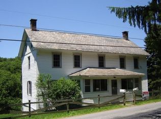 209 Gudekunst Rd, Zelienople, PA 16063