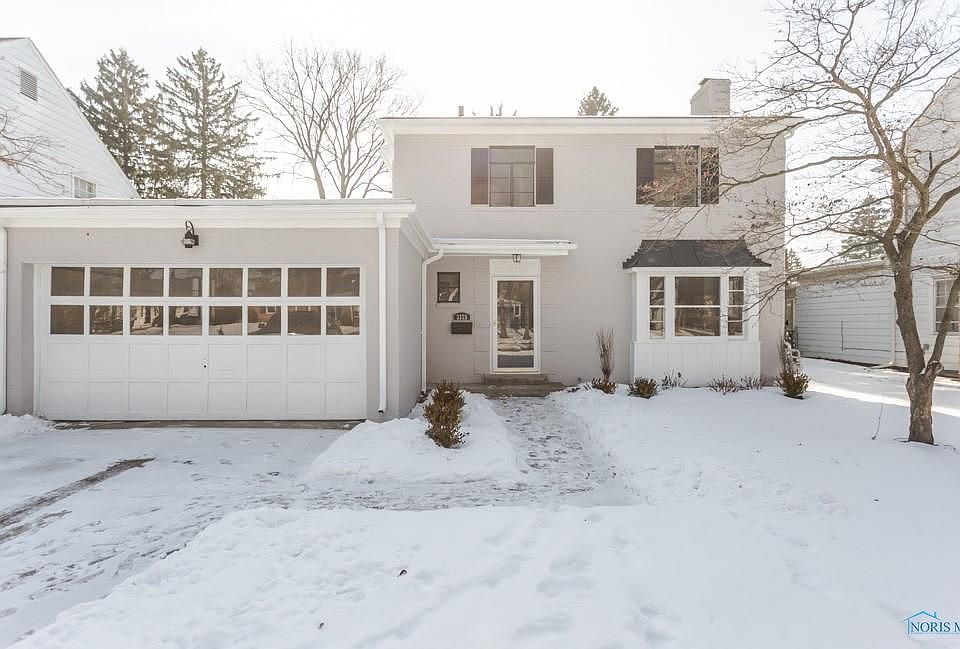 1st image of 3325 Grimsby Pl
