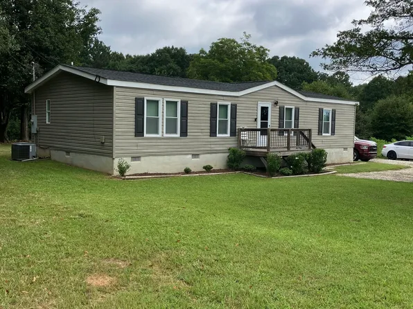 3252 Brown Rd, Martin, GA 30557
