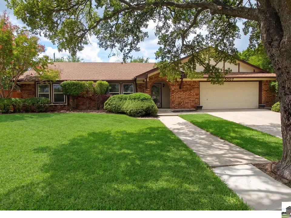 3007 Homer Cir