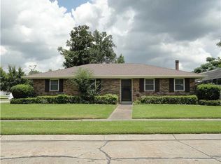 3901 Hillcrest Dr, Marrero, LA 70072