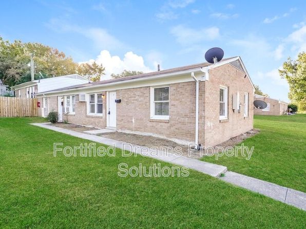 900 Lowdermilk St APT B