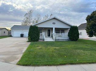 3002 Goldenrod Ct, North Platte, NE 69101