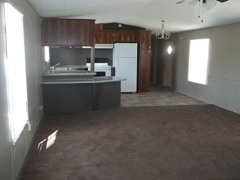 2nd image of 1007 Janeil Ln