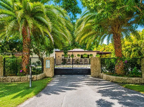 7650 SW 128th St, Pinecrest, FL 33156