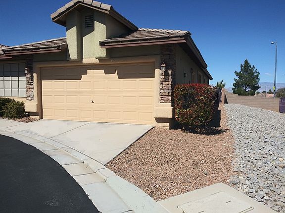 no neighbors on this side