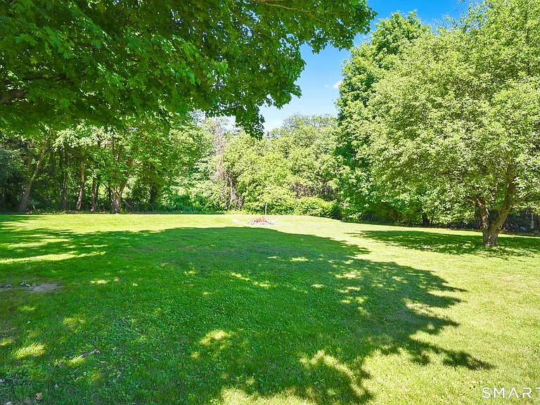 61 Kelly Ln — Photo 25