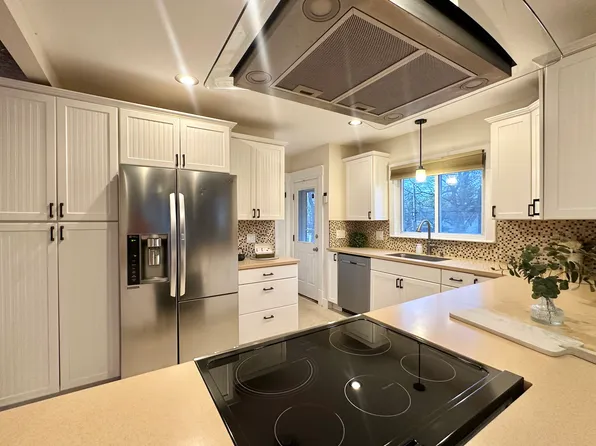 549 Watervliet Shaker Rd, Latham, NY 12110